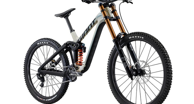 2024 Giant Glory Advanced Mountain Bike